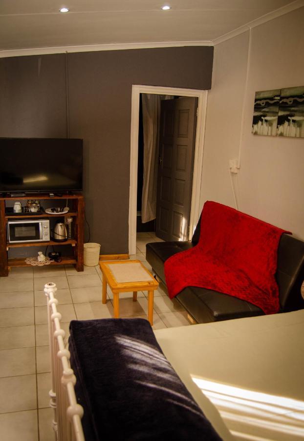 A & R Guesthouse Bloemfontein Kültér fotó